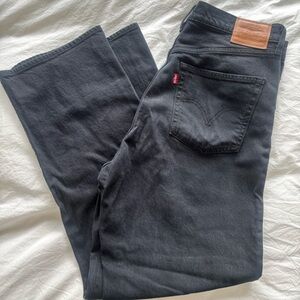 Levi’s Black Ribcage Straight Ankle Jean